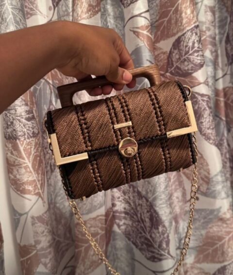 20251022_170717000_iOS